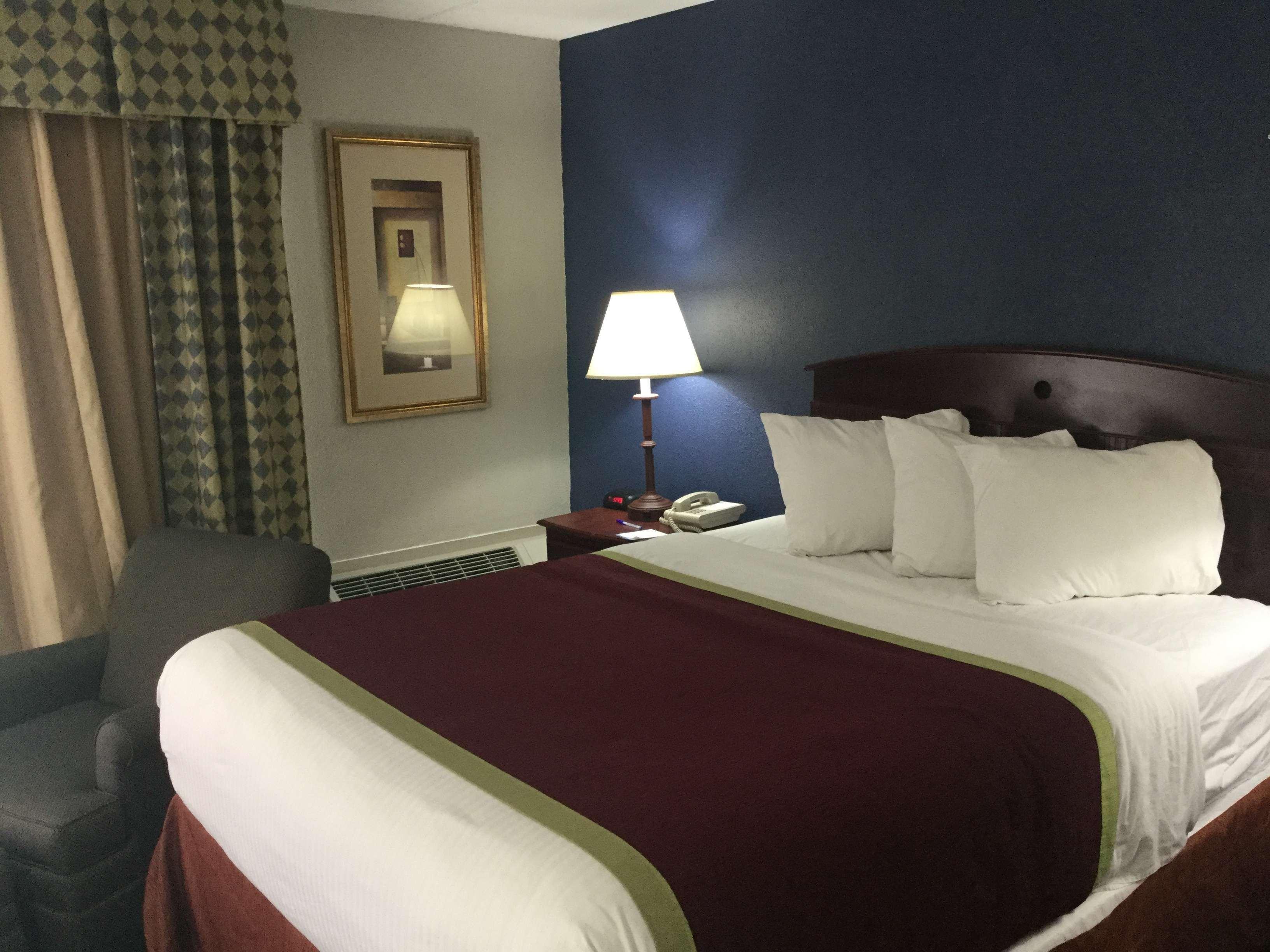 Baymont By Wyndham Michigan Michigan City