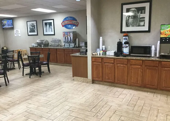 Baymont By Wyndham Michigan City